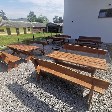 Tanie Noclegi, Kwatery, Pokoje Do Wynajecia , Targi Kielce Exterior photo